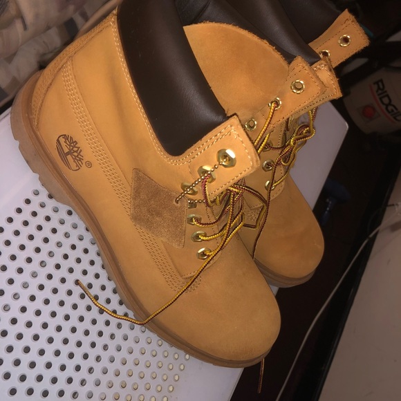 Timberlands size 9.5 - Picture 5 of 7